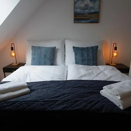 Apartment Maisonette With Terrace *